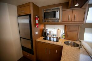2012 Carver Sojourn thumbnail 6