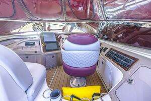 2002 Sea Ray 550 Sundancer thumbnail 9