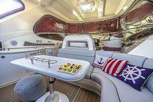 2002 Sea Ray 550 Sundancer thumbnail 13