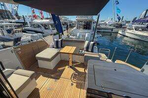 In Stock 42ft Wellcraft Yacht For Sale