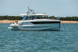 In Stock 42ft Wellcraft Yacht For Sale