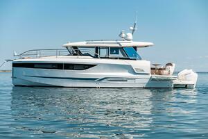 On Order 42ft Wellcraft Yacht For Sale