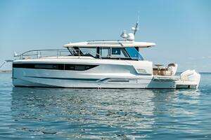 In Stock 42ft Wellcraft Yacht For Sale