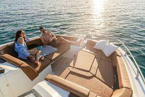 In Stock 39ft Four Winns Yacht For Sale