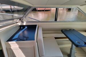 Photo 4171599 for 1985 Bertram 28 Flybridge Sport Fisherman  