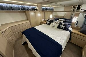 1993 West Bay Pilothouse thumbnail 37