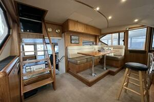 1993 West Bay Pilothouse thumbnail 21