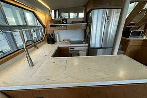 1993 West Bay Pilothouse thumbnail 34