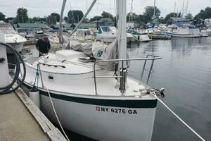 Hub Punch 22ft Nonsuch Yacht For Sale