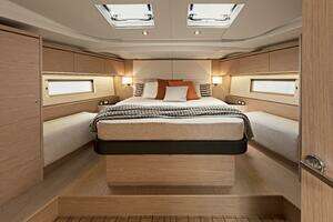 51ft Beneteau Yacht For Sale
