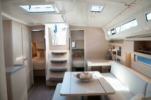 40ft Beneteau Yacht For Sale