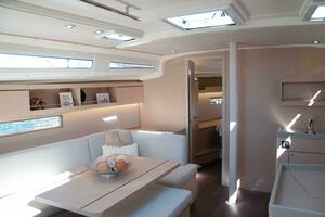 40ft Beneteau Yacht For Sale