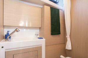 37ft Beneteau Yacht For Sale