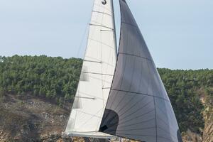 37ft Beneteau Yacht For Sale