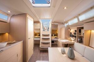 37ft Beneteau Yacht For Sale