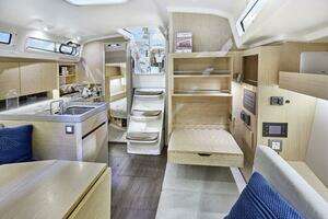 34ft Beneteau Yacht For Sale