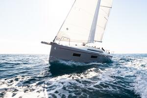 34ft Beneteau Yacht For Sale