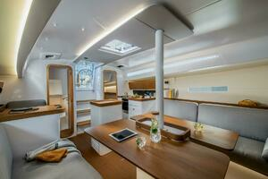 2026 Beneteau First 36 thumbnail 5