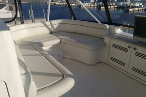  2006 Silverton  Yacht For Sale in Muskegon MI