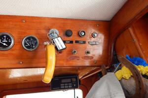 Victoria 34ft Marine Trader Yacht For Sale