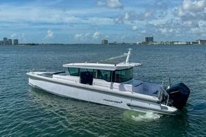  2024 Axopar 37XC CROSS CABIN Yacht For Sale in Tampa FL