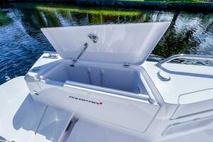 37ft Axopar Yacht For Sale