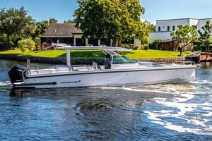 37ft Axopar Yacht For Sale