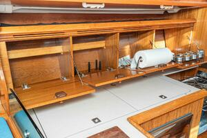 2001 Jeanneau 43 Sun Odessey thumbnail 47