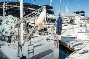 2001 Jeanneau 43 Sun Odessey thumbnail 14