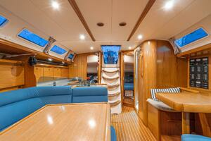 2001 Jeanneau 43 Sun Odessey thumbnail 34