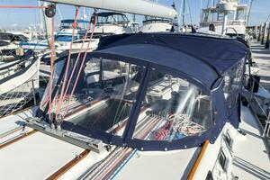 2001 Jeanneau 43 Sun Odessey thumbnail 10