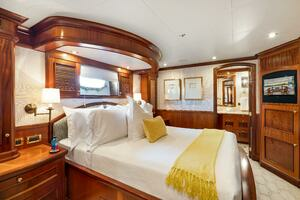 2004 Richmond Yachts thumbnail 22