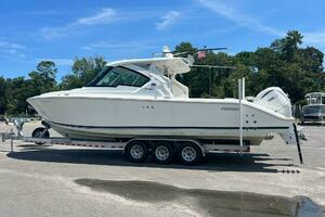 Sea Horse 2024 Pursuit 326 Yacht For Sale in Mashpee MA