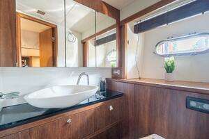 2009 Sunseeker 60 Manhattan thumbnail 42
