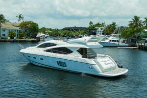 CURRENCY Worth Avenue Yachts