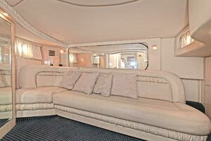 2000 Sea Ray 460 Sundancer thumbnail 34