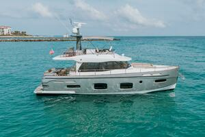 Yansea 2012 Azimut Magellano 50 Yacht For Sale in Palm Beach Gardens FL