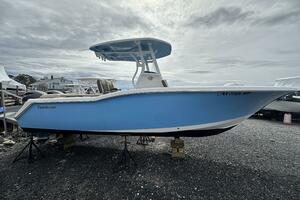 Photo 4235126 for 2020 Tidewater 252 CC  