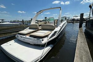 Photo 4394519 for 2014 Regal 2500 Bowrider  