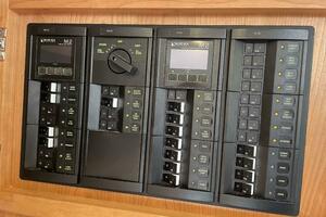 Photo 4328178 for 2027 Back Cove 34O  