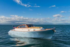  2023 Vento V40 Retro Classic Open Yacht For Sale in Fort Lauderdale FL