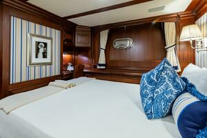 FOCUS 153ft North American Yachts and Shipbuilding Yacht For Sale