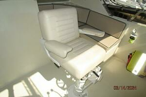 1988 Camargue Cockpit thumbnail 21