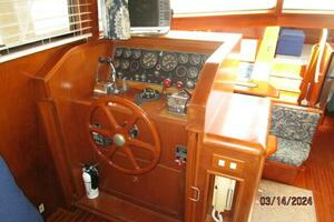 1988 Camargue Cockpit thumbnail 43