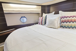2009 Azimut 68S thumbnail 21