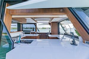 Photo 4238039 for 2019 Galeon 640 Fly  