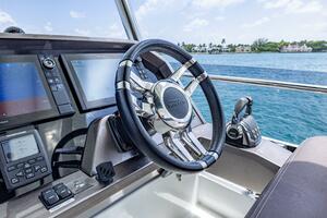 Photo 4237965 for 2019 Galeon 640 Fly  