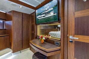 Photo 4238519 for 2019 Galeon 640 Fly  