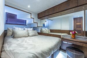 Photo 4238546 for 2019 Galeon 640 Fly  