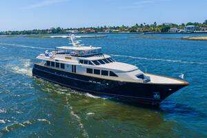 SHARON LEE 2001 Burger Boat Company Custom Yacht For Sale in Fort Lauderdale 